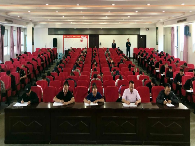 懷化藍(lán)盾保安服務(wù)有限公司,湖南保安服務(wù),湖南區(qū)域秩序維護(hù),湖南物業(yè)管理服務(wù) 懷化藍(lán)盾保安服務(wù)有限公司,湖南保安服務(wù),湖南區(qū)域秩序維護(hù),湖南物業(yè)管理服務(wù)